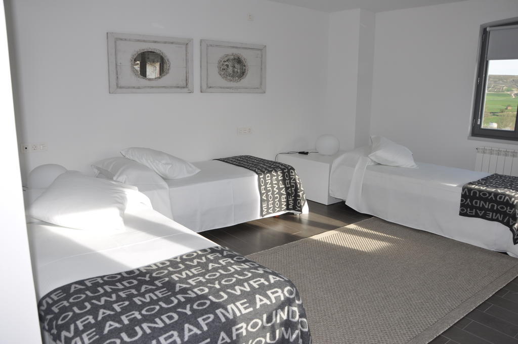 Emebed Posada Castrojeriz Ruang foto