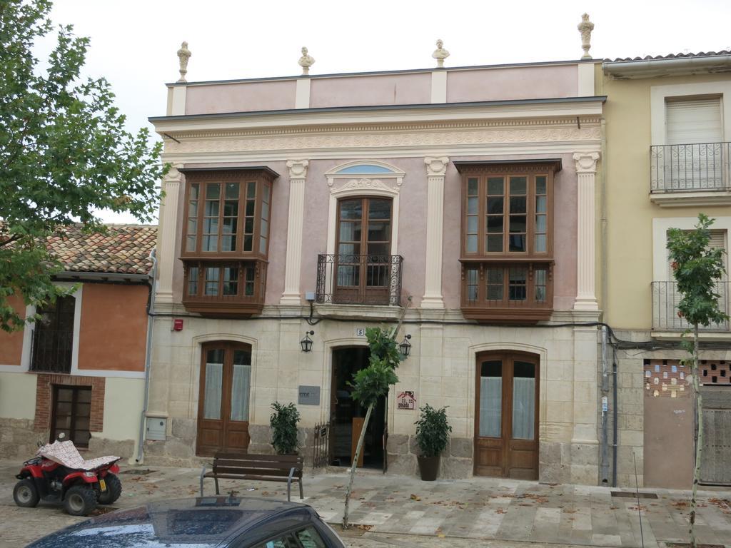 Emebed Posada Castrojeriz Bagian luar foto